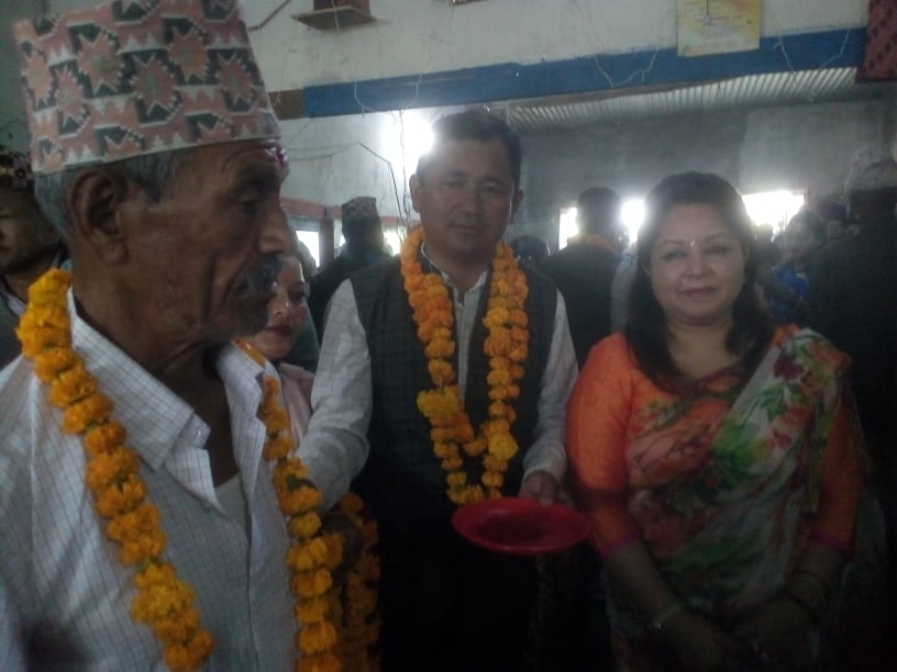 चुनावको प्रचार गर्दै कञ्चनपुरमा आरजु , नेकपाका दुई दर्जन कार्यकर्ता  भित्रिए काँग्रेसमा