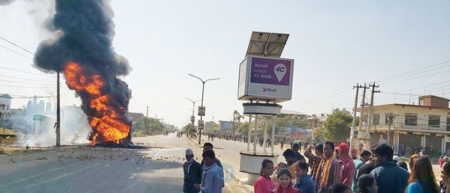 गोली चलेपछि बाँकेमा कर्फ्यु