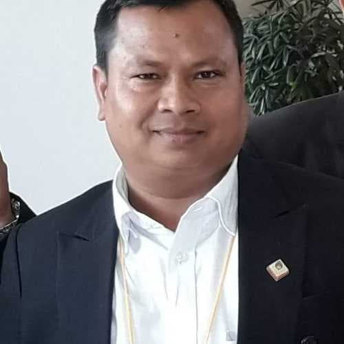 न्यू वर्षा सप्लायर्समा भएकाे आगजनीमा आफ्नाे नाम जाेडिए पछि यस्ताे भन्छन अधिवक्ता महादेव चाैधरी