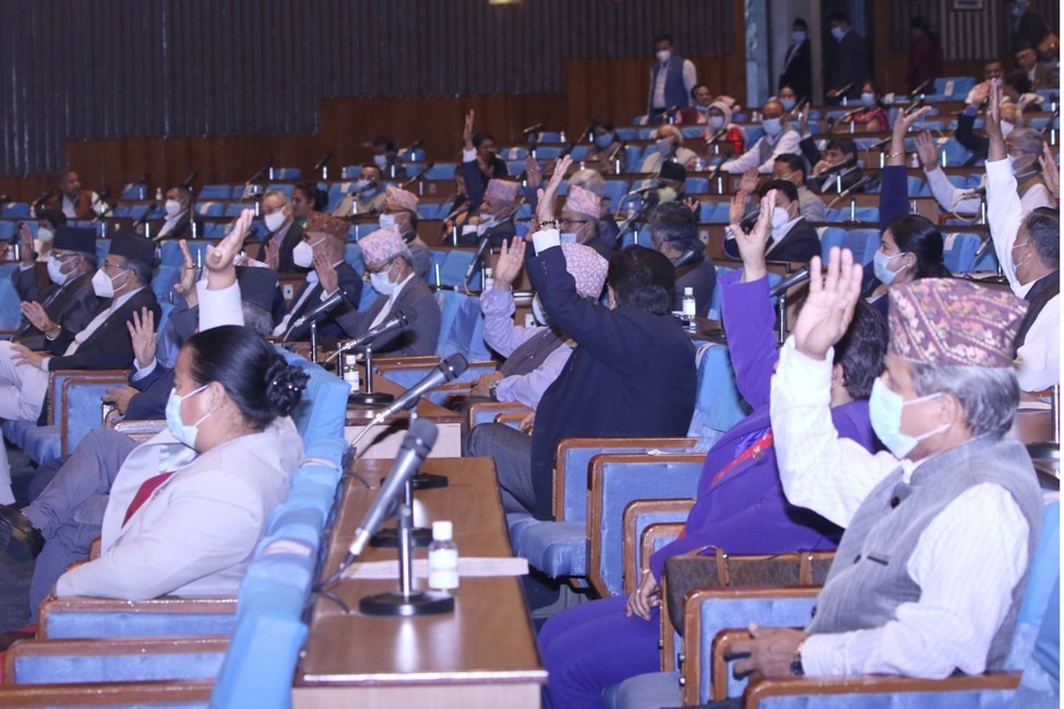 संविधान संशोधन विधेयक दुई तिहाई बढी मतले पारित