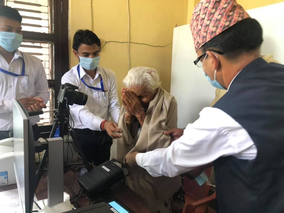 बर्दियामा राष्ट्रिय परिचय पत्रका लागि विवरण संकलन कार्य शुरु