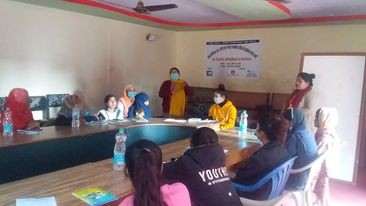 मानव बेचविखन तथा ओसार पसार बारे किशोरीहरुलाई अभिमुखीकरण